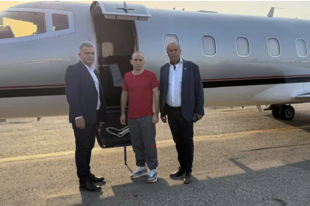 Tras 448 días preso, Nahuel Gallo salió de Venezuela y regresa al país