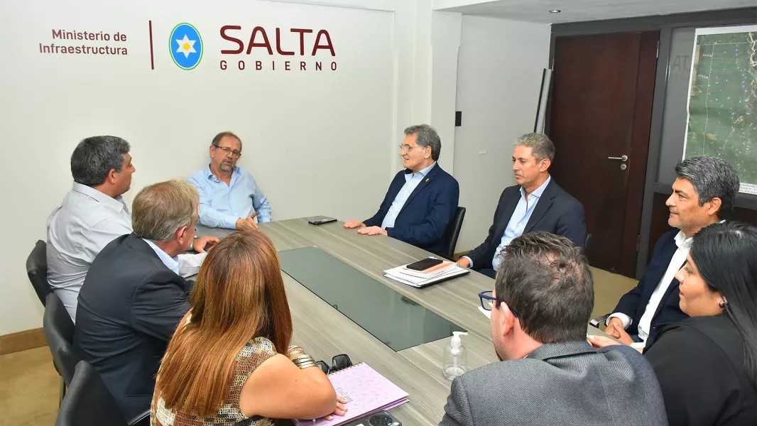 Provincia y Nación refuerzan acciones conjuntas en los ex lotes fiscales 55 y 14 para garantizar derechos indígenas