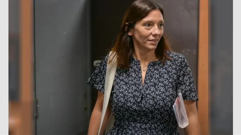 Vuelo bajo sospecha y presión a testigos: La causa que incomoda a Manuel Adorni suma un nuevo frente judicial