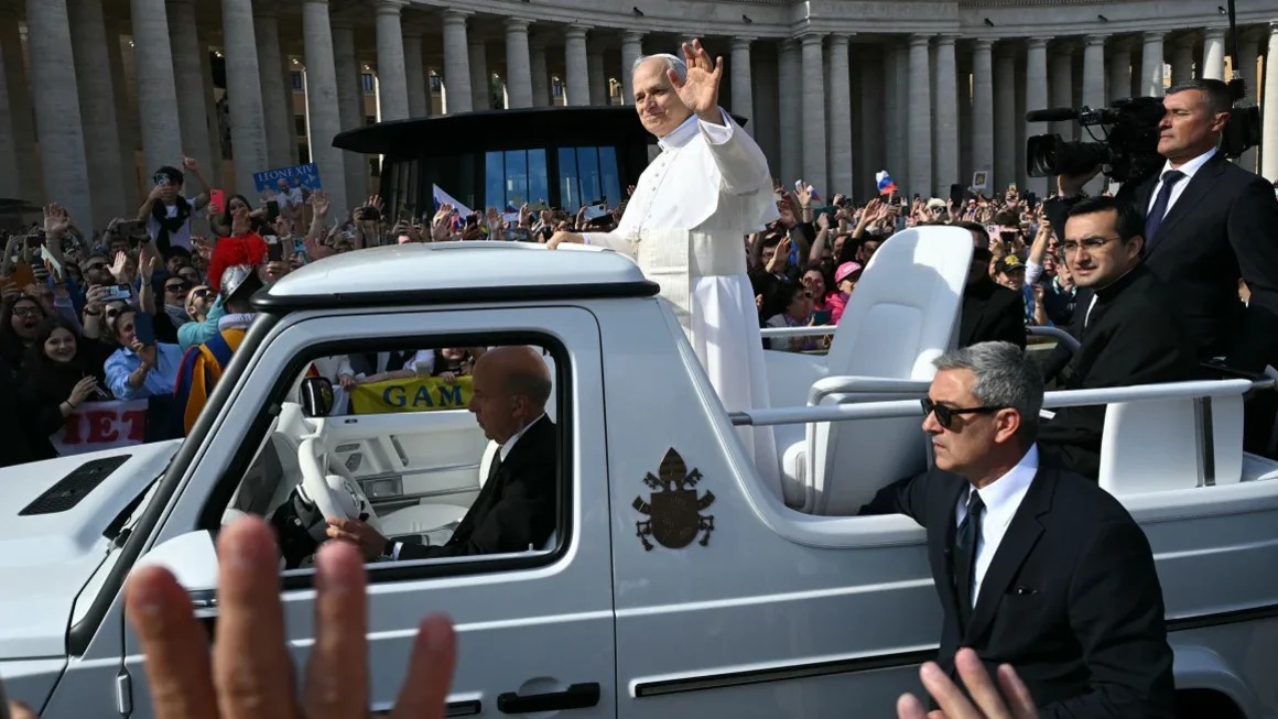 León XIV, una primera misa marcada por la paz y el legado de Francisco