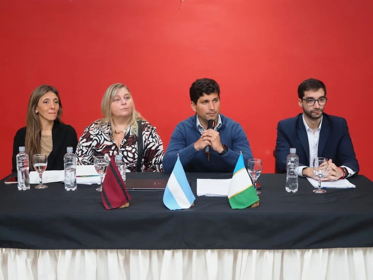 Lara Gros impulsa una profunda reforma tributaria: Eliminarán más de 130 tasas municipales en Orán