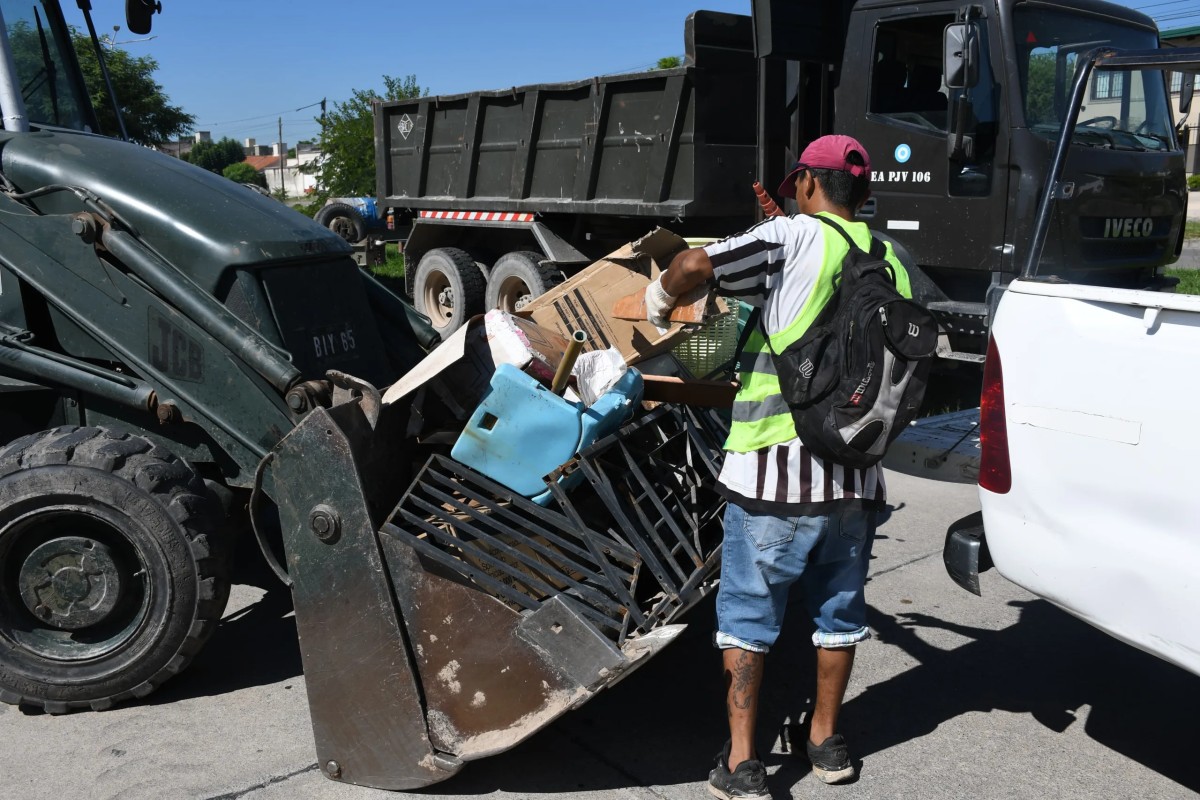 Esta semana el operativo de descacharrado se desarrolla en el barrio El Huaico