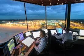 Asambleas gremiales en aeropuertos por mejoras salariales y seguridad aérea