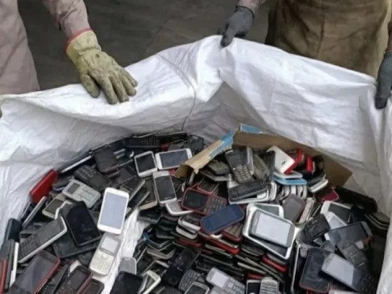 Celulares fuera de las cárceles: Más de 2.600 dispositivos irán a reciclaje seguro