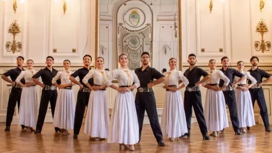 "La Última Carta": el Ballet Folklórico de Salta homenajea a Malvinas en una noche de memoria y emoción