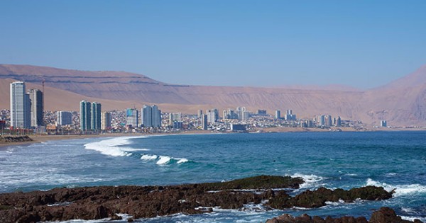 Iquique vuelve al radar: Salta reactiva un vuelo clave del verano