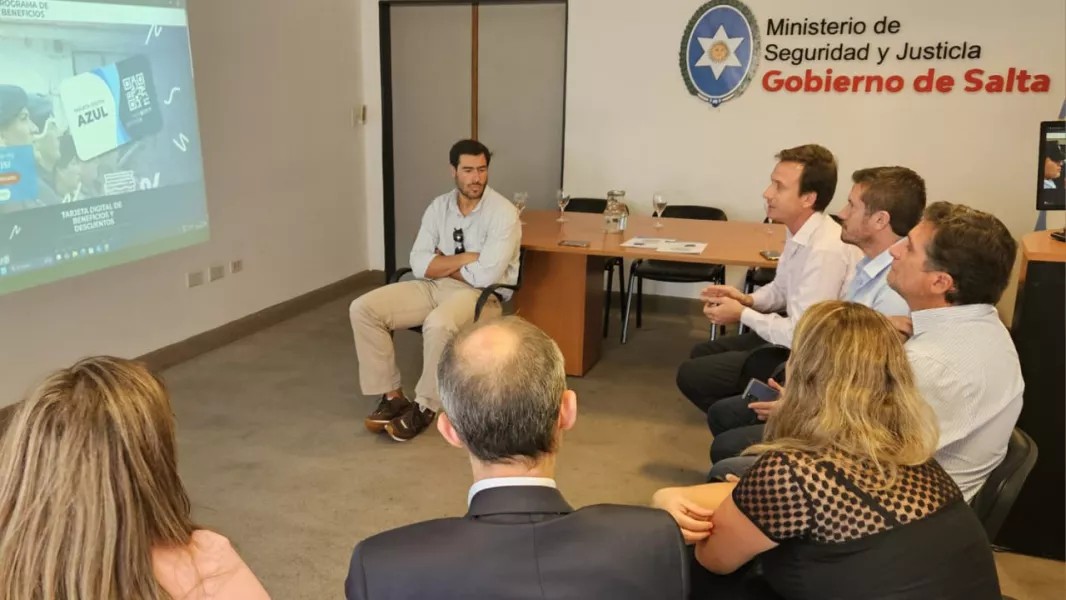 Beneficios para las Fuerzas de Seguridad: Tendrán una Tarjeta Digital de Promociones