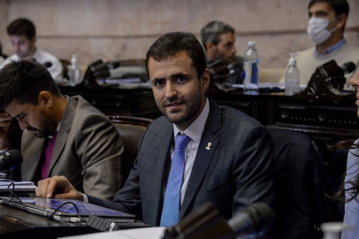 Quedó firme el pedido de desafuero contra Estrada tras intentar evadir a la Justicia