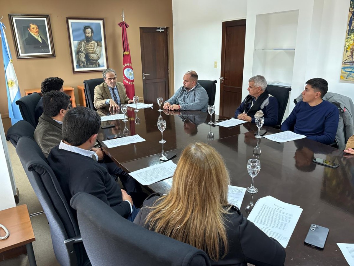 Buscan poner fin a los depósitos de autos secuestrados