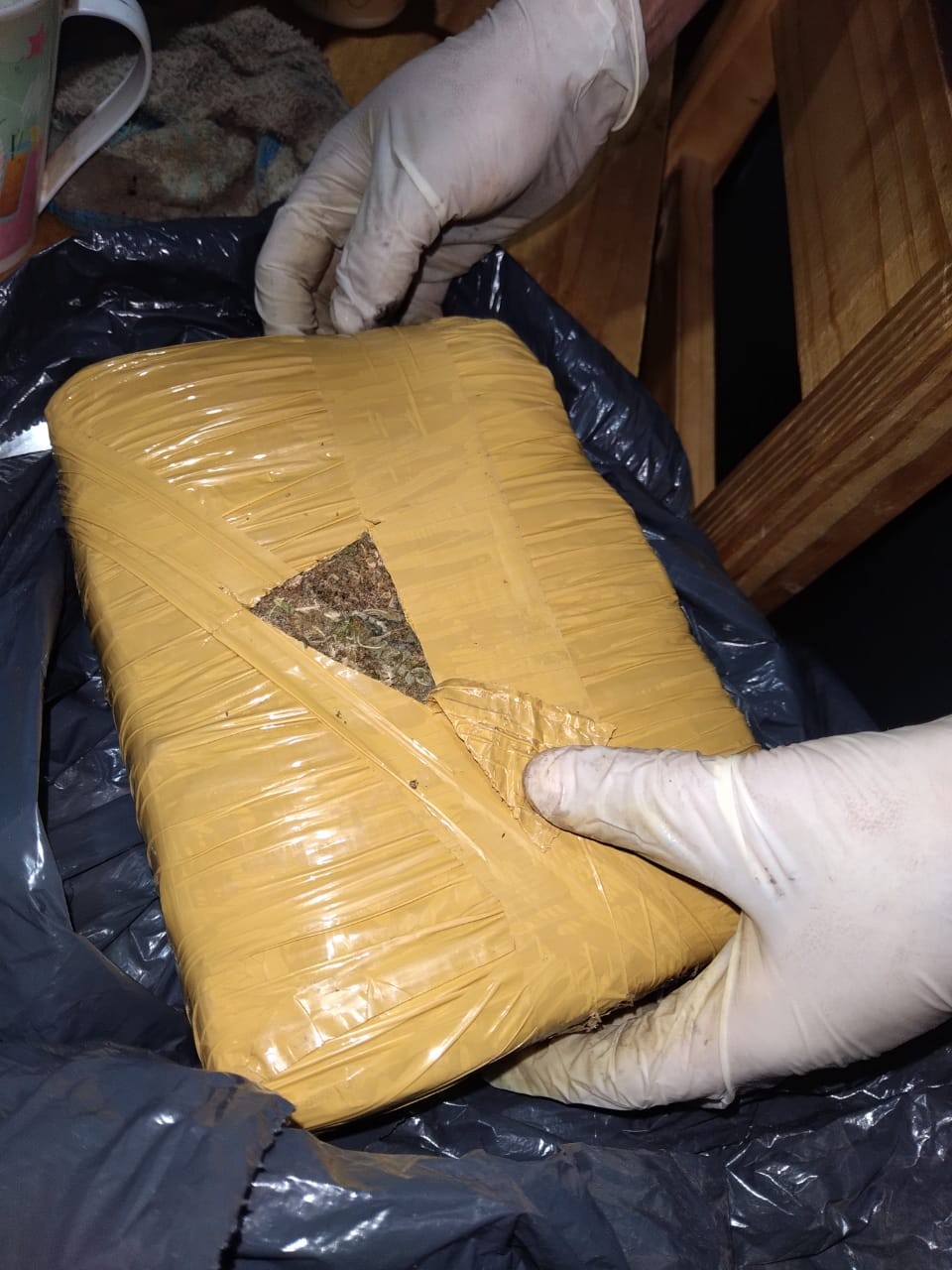 Golpe al narcotráfico en el sur salteño: cayó una banda con más de 8 mil dosis listas para vender