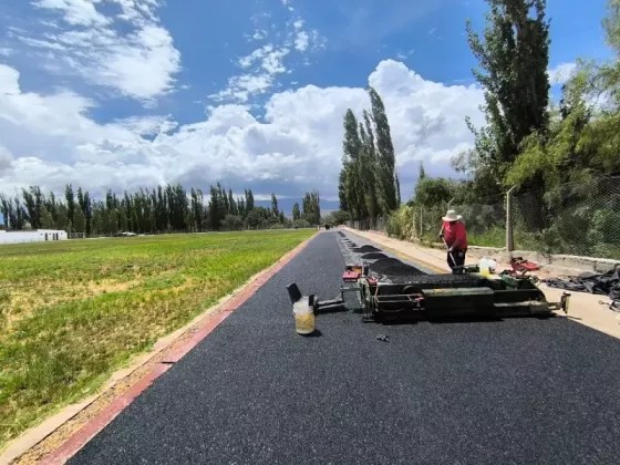Cachi optimiza su pista de atletismo: avanzan las obras en el Centro de Entrenamiento en Altura