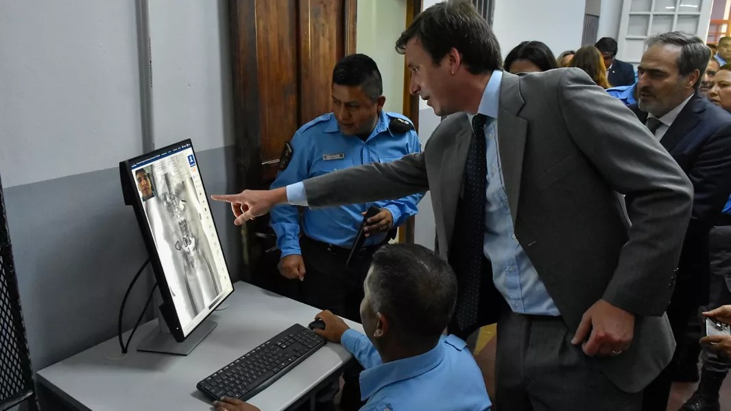 Salta incorpora escáner corporal de última generación y moderniza su sistema penitenciario