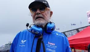 Alpine en crisis tras el debut en Australia: Reacciones de Briatore y Doohan frente a un inicio desafortunado