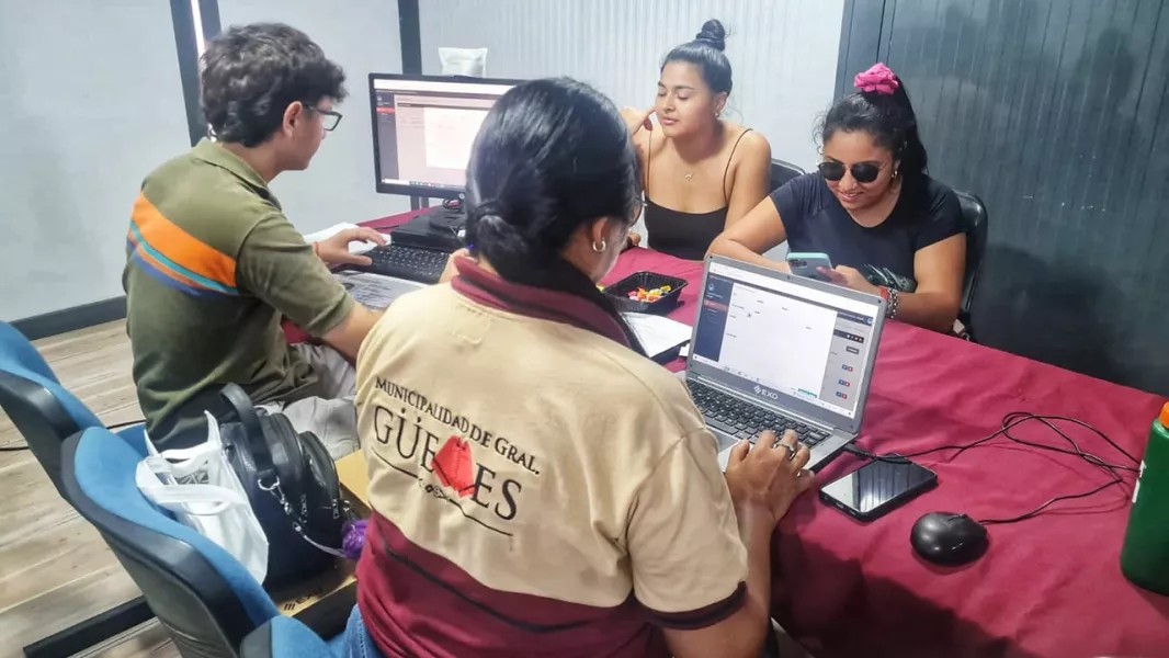 Unos 2 mil alumnos ya realizaron el trámite de la Tarjeta Estudiantil