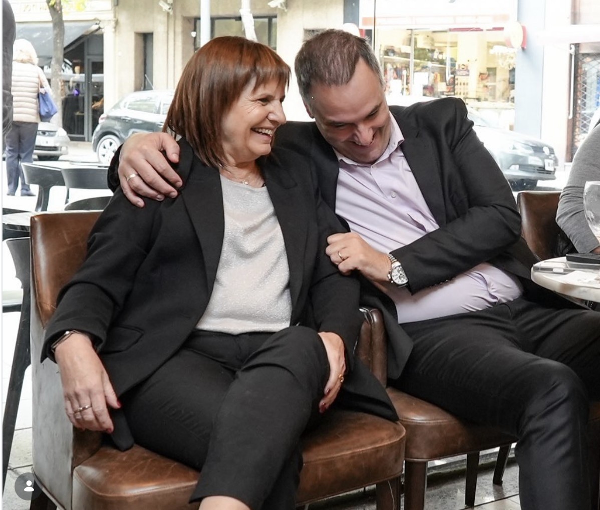 Bullrich acelera la tensión en el oficialismo y le exige a Adorni que muestre ya su patrimonio