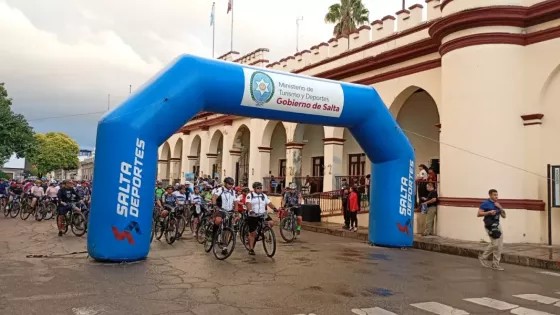 160 ciclistas participaron del Desafío MTB “Salta Epic General Güemes” por el aniversario de la Policía