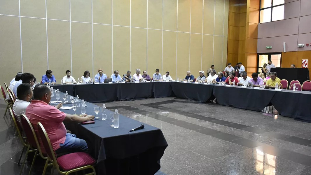 Paritarias en Salta: Un 8% en cuotas y una negociación que se estira