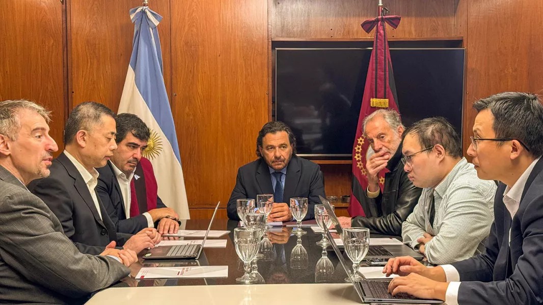 Interés de capitales chinos: Salta en el radar para una planta de procesamiento de maíz