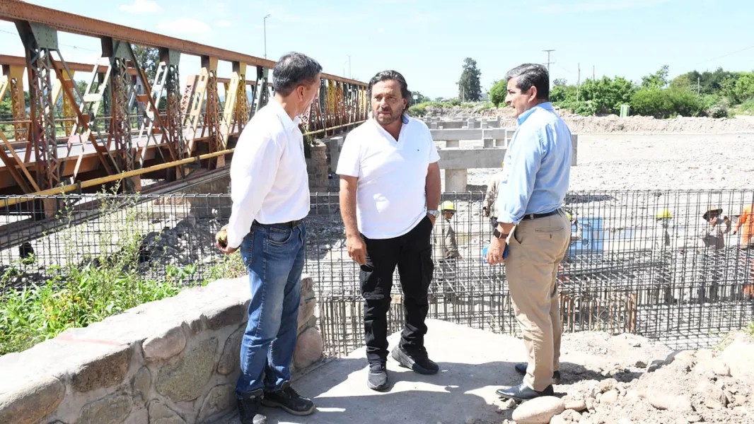 Sáenz acelera una obra clave: El puente de Vaqueros podría habilitarse antes de mayo