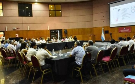 Paritarias 2026: El Gobierno y los gremios volverán a la mesa el 19 para acercar posiciones