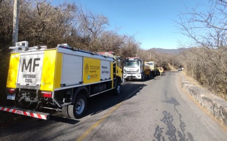 Primeros focos de incendio en el San Bernardo obligan a desplegar operativo de emergencia
