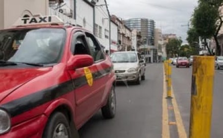 Taxis y remises de la capital dependerán nuevamente de la Municipalidad