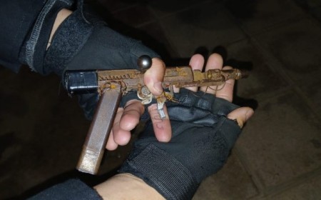 La Policía demoró a tres personas por portación ilegítima de armas de fuego