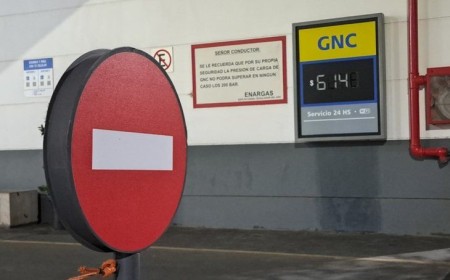 Suspenden la venta de GNC para priorizar el consumo domiciliario
