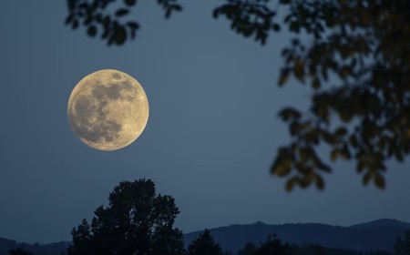 La Luna y Marte ofrecerán esta noche un espectáculo poco habitual