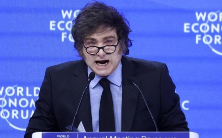 Invitan a Milei a una gala en Mar-a-Lago y esperan un discurso político