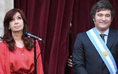 Cristina Kirchner denunciada por estafa en su jubilación, responde con un desafiante mensaje a Milei