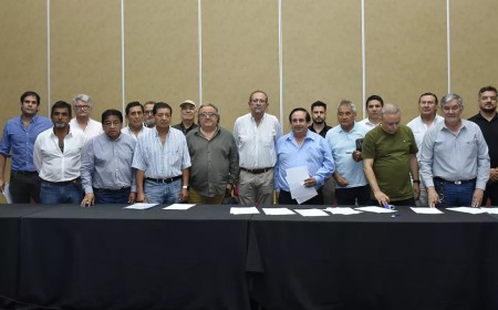 Paritarias 2026: Acuerdo salarial con aumentos hasta junio y pago inmediato de haberes