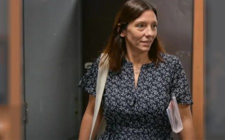Vuelo bajo sospecha y presión a testigos: La causa que incomoda a Manuel Adorni suma un nuevo frente judicial