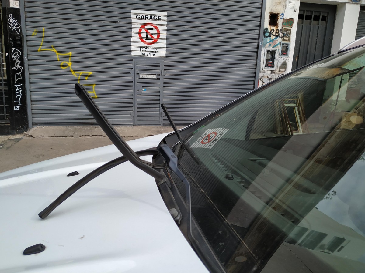 Quieren eximir multas por estacionar en el propio garaje