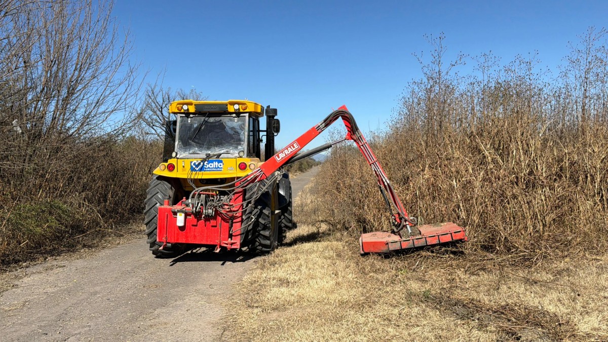 Refuerzan los cortafuegos para prevenir incendios de pastizales