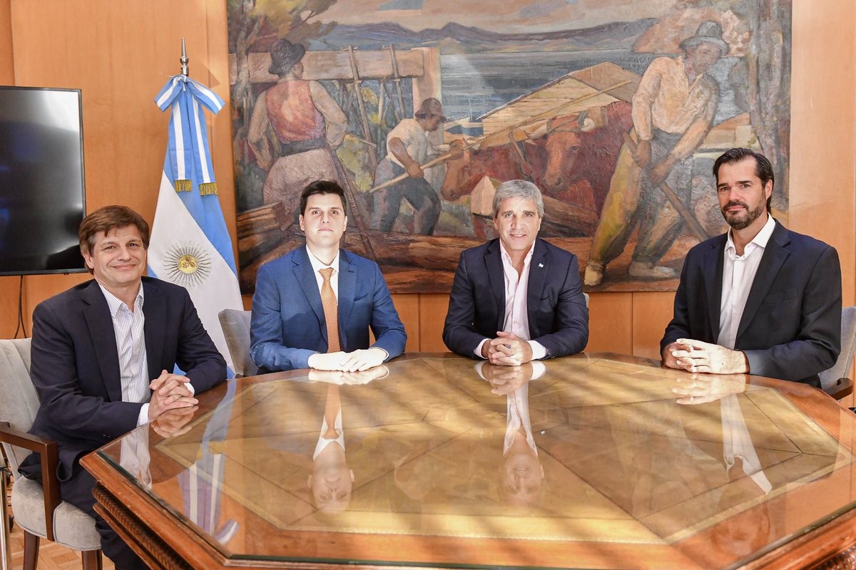 Argentina construirá un nuevo reactor nuclear