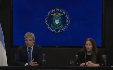 Caputo presentó los cambios al proyecto de Inocencia Fiscal para los "dólares del colchón"