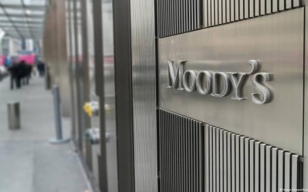 Moody’s mejoró la nota de la deuda argentina y la dejó al nivel de Fitch y S&P
