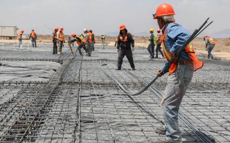 El Gobierno pagará con bonos las deudas de obra pública