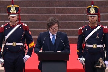 Milei hizo autocrítica económica y se acercó al PRO