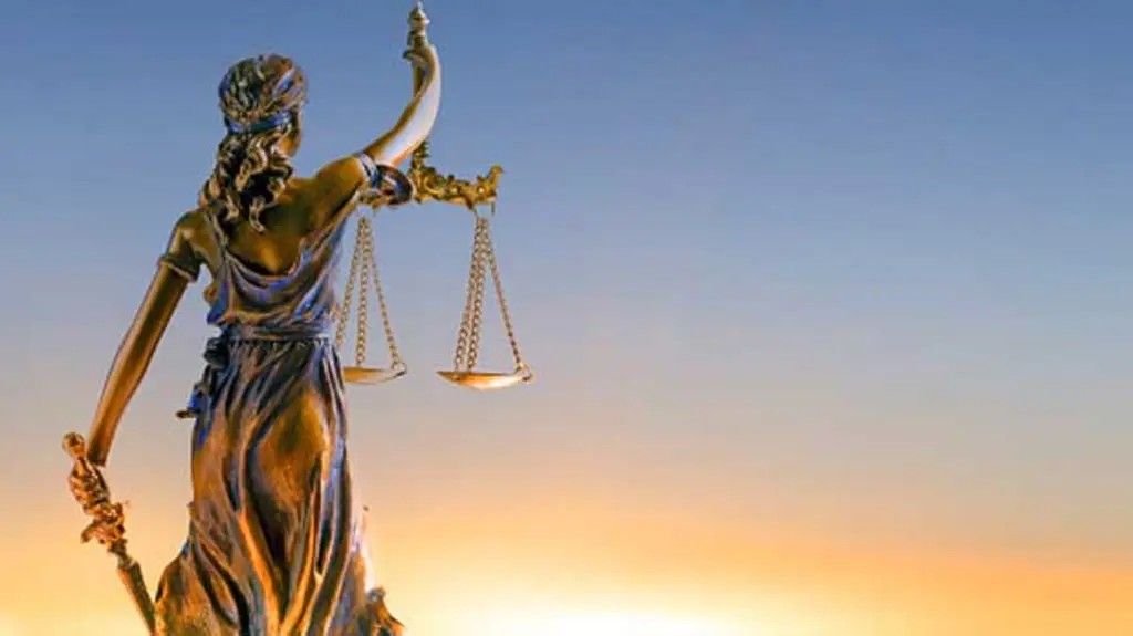 Llevan a la Justicia 14 pliegos de jueces enviados por Milei