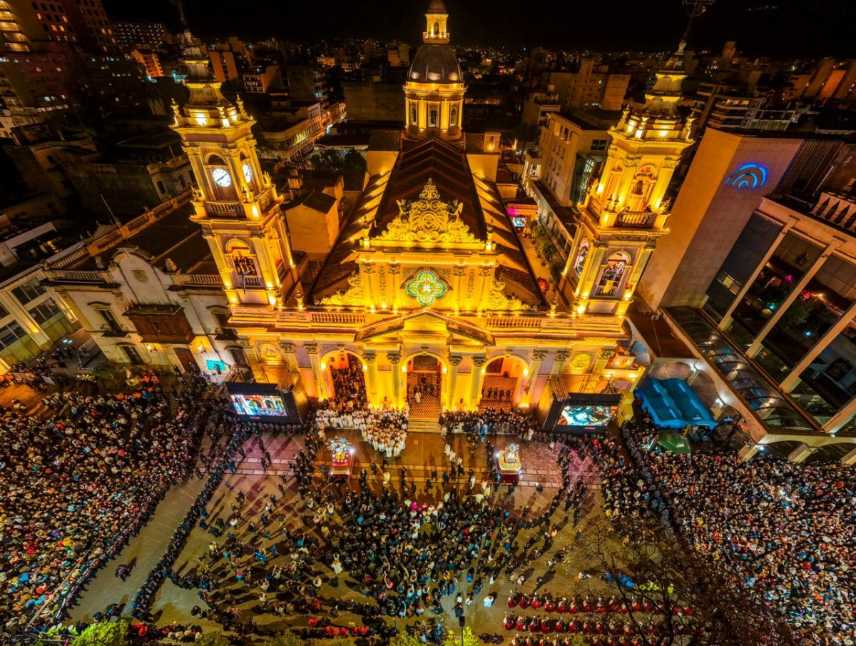 Cargnello agradeció la renovación de la Catedral