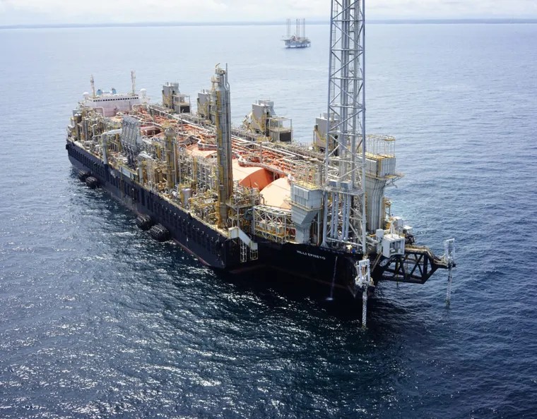 Empresa sancionada por operar en Malvinas recibió beneficios del RIGI