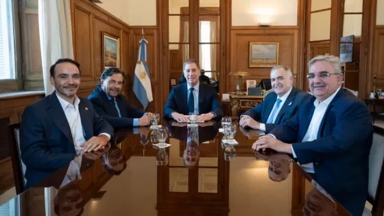 Sáenz llevó rutas y tarifa eléctrica a la negociación con Nación