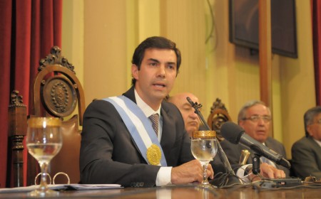 La deuda que dejó Urtubey vuelve al Senado junto a un crédito por US$100 millones