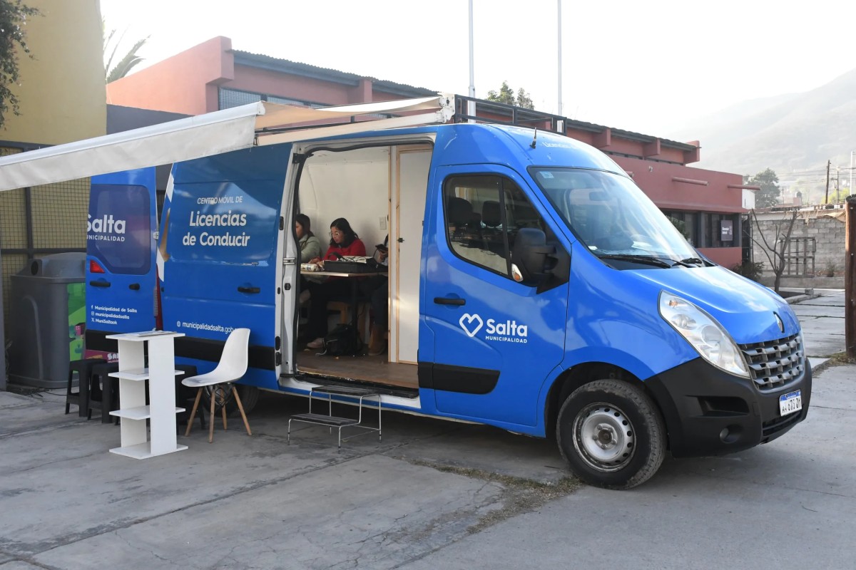 Licencias de conducir: El móvil llega a tres barrios