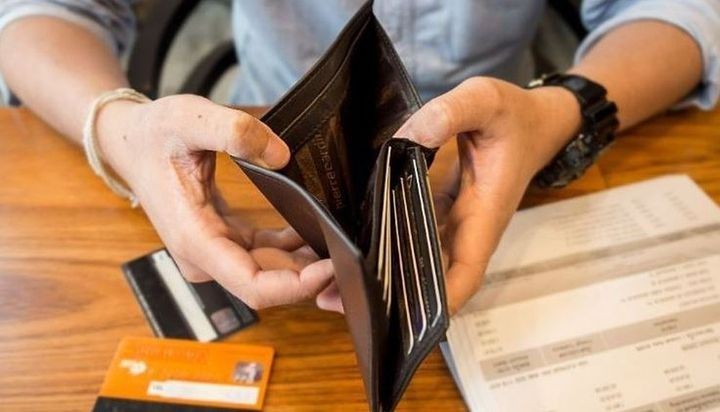 La inflación baja en las preocupaciones, pero el salario sigue sin alcanzar