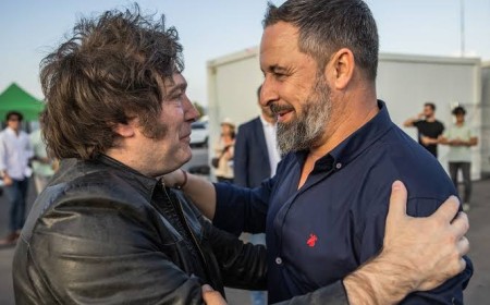 Milei viaja a España en plena campaña electoral y genera polémica