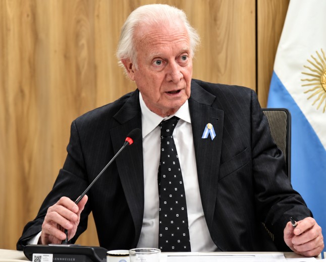 Belgrano Cargas: Moreno asegura que hay empresarios interesados en el C14 y C15