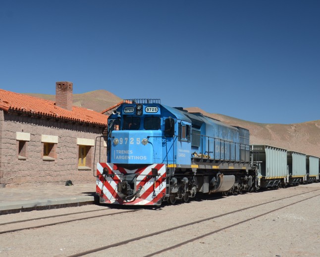 Belgrano Cargas: Sáenz logra abrir negociaciones con Nación por los ramales C-14 y C-15